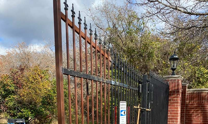Commercial Gate Repaired In Weatherford Tx