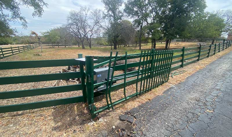 Damaged Gate And Opener Weatherford Texas