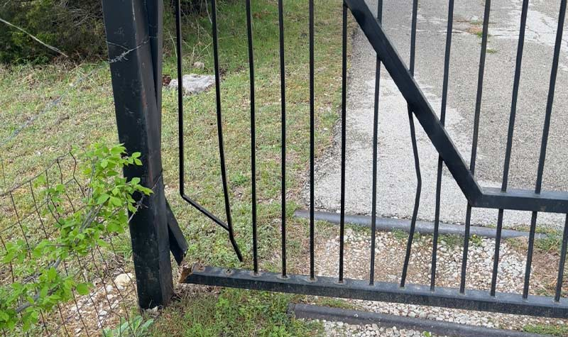 Ranch Gate Damaged In Weatherford Tx
