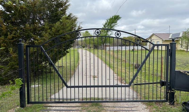Ranch Gate Repaired In Weatherford Tx