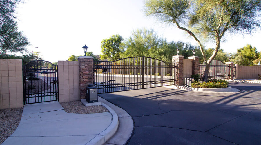 Custom Driveway Gate Cost In Texas 2026